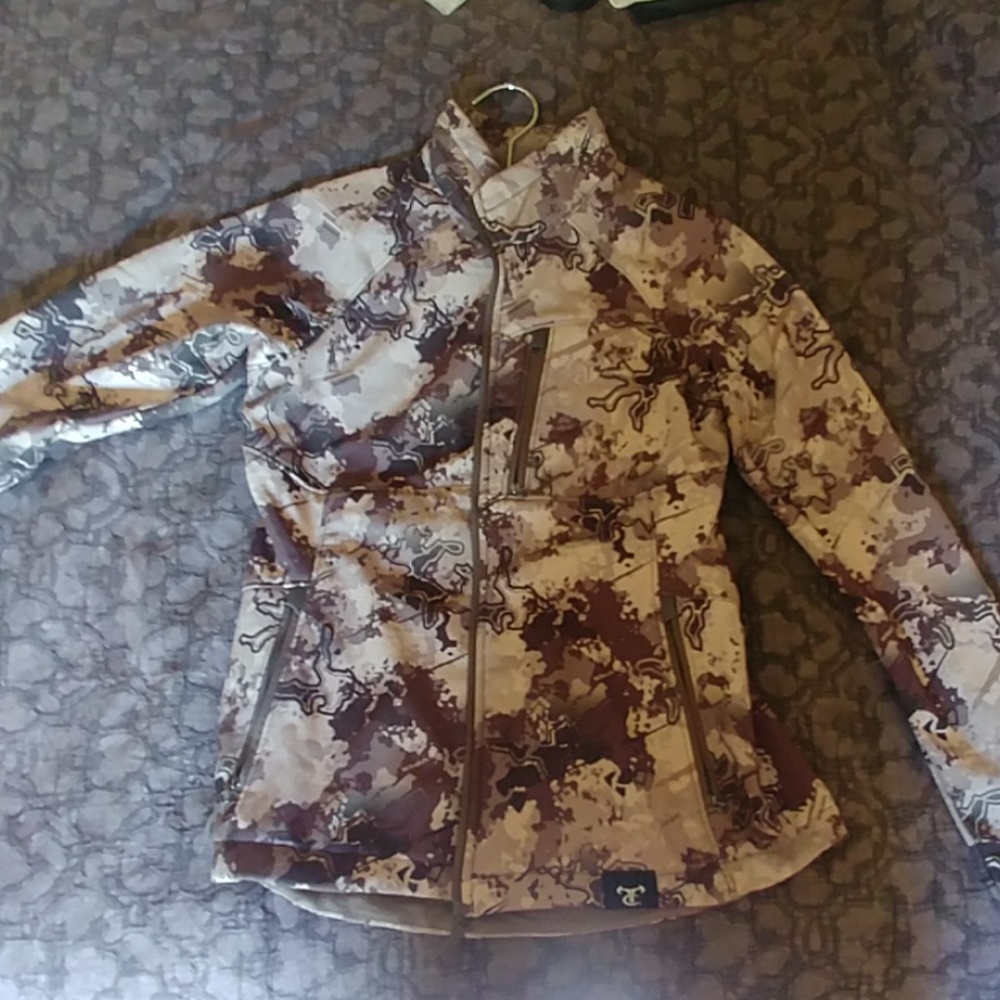 True Timber Viper softshell
